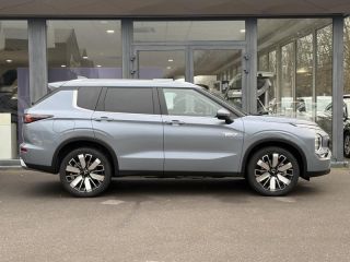 57100 : Hyundai Thionville - Théobald Automobiles - MITSUBISHI Outlander - Outlander - Moonstone Grey Premium - Transmission intégrale - Hybride rechargeable : Essence/Electrique