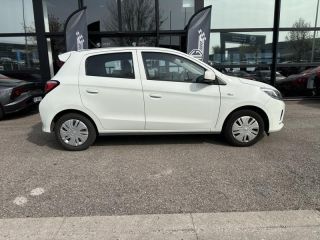 54520 : Hyundai Nancy - Théobald Automobiles - MITSUBISHI Space Star - Space Star - Wine Red nacré - Traction - Essence