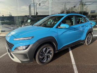 75010 : Hyundai Paris Nord - Goncourt Automobiles - HYUNDAI KONA HYBRID Initia - KONA - Bleu - Automate sequentiel - Essence / Courant électrique