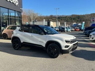 75010 : Hyundai Paris Nord - Goncourt Automobiles - JEEP AVENGER Overland - AVENGER - Blanc - Boîte automatisée - Essence sans plomb