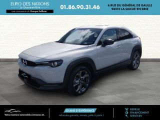 75010 : Hyundai Paris Nord - Goncourt Automobiles - MAZDA MX-30 2020 Industrial Vintage - MX-30 ELECTRIQUE - Blanc - Automate à fonct. Continu - Courant électrique