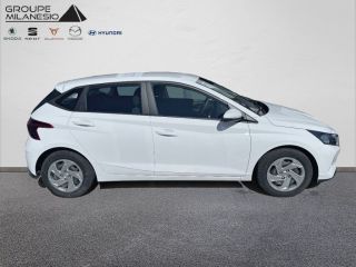 75010 : Hyundai Paris Nord - Goncourt Automobiles - HYUNDAI i20 Initia - i20 III - Blanc - Boîte manuelle - Essence sans plomb