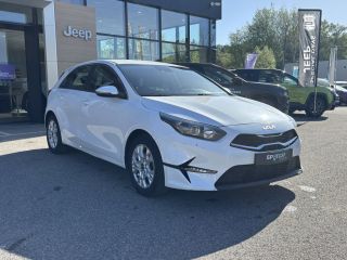 75010 : Hyundai Paris Nord - Goncourt Automobiles - KIA CEED Active - CEED III - Blanc - Boîte manuelle - Essence sans plomb