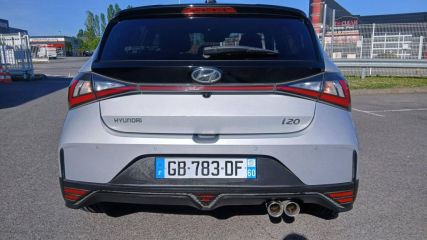 75010 : Hyundai Paris Nord - Goncourt Automobiles - HYUNDAI i20 N Line Michel Vaillant - i20 III - GRIS - Automate sequentiel - Essence sans plomb