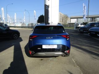 75010 : Hyundai Paris Nord - Goncourt Automobiles - KIA SPORTAGE Design - SPORTAGE V - Bleu - Boîte automatique - Essence / Courant électrique