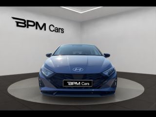 45200 : Hyundai Montargis - BPM Cars - HYUNDAI i20 - i20 - Meta Blue Métal/Toit+rétros Black - Traction - Essence