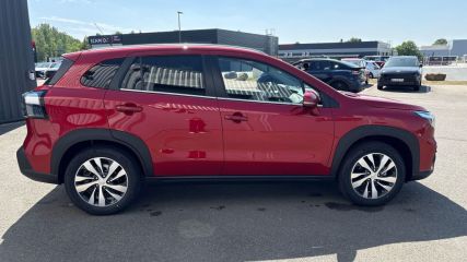 75010 : Hyundai Paris Nord - Goncourt Automobiles - SUZUKI S-CROSS Style - S-CROSS II - Rouge - Boîte manuelle - Essence sans plomb