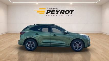 75010 : Hyundai Paris Nord - Goncourt Automobiles - FORD KUGA ST-Line X - KUGA III - VERT CLAIR - Automate à fonct. Continu - Essence / Ethanol / Courant électrique