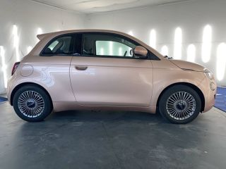 31200 : Hyundai TOULOUSE NORD - AUTO NORD - FIAT 500e BERLINE MY22 SERIE 1 STEP 2 Icône - 500 III - Rose Gold - Automate à fonct. Continu - Courant électrique