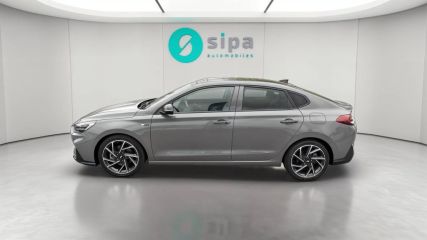 75010 : Hyundai Paris Nord - Goncourt Automobiles - HYUNDAI i30 FASTBACK N Line - i30 III - Shadow Grey - Boîte séquentielle - Essence sans plomb