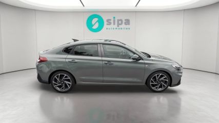 75010 : Hyundai Paris Nord - Goncourt Automobiles - HYUNDAI i30 FASTBACK N Line - i30 III - Shadow Grey - Boîte séquentielle - Essence sans plomb