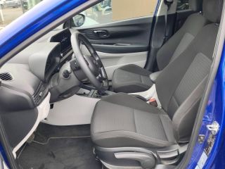 92250 : Hyundai Motor Company - HYUNDAI i20 - i20 - Intense Blue Métal - Traction - Essence/Micro-Hybride