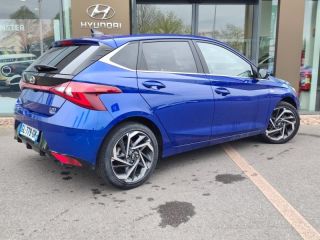 92250 : Hyundai Motor Company - HYUNDAI i20 - i20 - Intense Blue Métal - Traction - Essence/Micro-Hybride