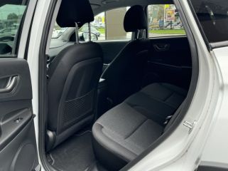 92250 : Hyundai Motor Company - HYUNDAI Kona - Kona - Chalk White Métal - Traction - Electrique