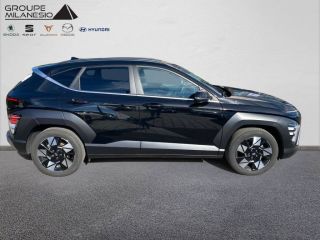 75010 : Hyundai Paris Nord - Goncourt Automobiles - HYUNDAI KONA Creative - KONA (02/2023) - ABYSS BLACK - Automate sequentiel - Essence / Courant électrique