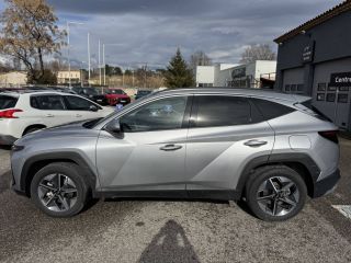 75010 : Hyundai Paris Nord - Goncourt Automobiles - HYUNDAI TUCSON Creative - TUCSON IV - Shimmering Silver - Boîte automatique - Essence / Courant électrique