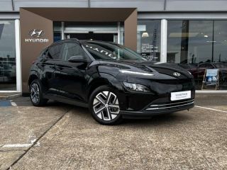 72100 : Hyundai Le Mans - GCH LE MANS - HYUNDAI Kona - Kona - Phantom Black Métal - Traction - Electrique