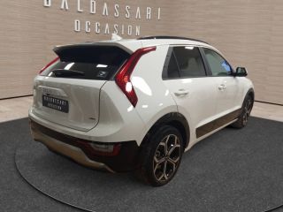 75010 : Hyundai Paris Nord - Goncourt Automobiles - KIA NIRO Premium - NIRO II - Blanc - Automate sequentiel - Essence / Courant électrique