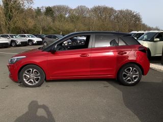 75010 : Hyundai Paris Nord - Goncourt Automobiles - HYUNDAI i20 Edition #Style - i20 II - Rouge - Boîte manuelle - Essence sans plomb