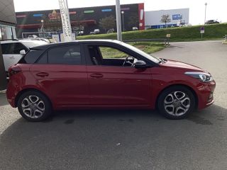 75010 : Hyundai Paris Nord - Goncourt Automobiles - HYUNDAI i20 Edition #Style - i20 II - Rouge - Boîte manuelle - Essence sans plomb