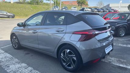 75010 : Hyundai Paris Nord - Goncourt Automobiles - HYUNDAI i20 Intuitive - i20 III - Elemental Brass - Automate sequentiel - Essence sans plomb