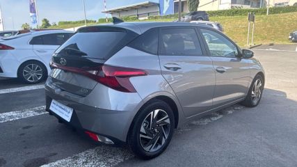 75010 : Hyundai Paris Nord - Goncourt Automobiles - HYUNDAI i20 Intuitive - i20 III - Elemental Brass - Automate sequentiel - Essence sans plomb