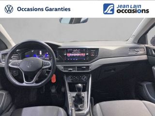 75010 : Hyundai Paris Nord - Goncourt Automobiles - VOLKSWAGEN POLO Life - POLO VI - GRIS CENDRE - Boîte manuelle - Essence sans plomb