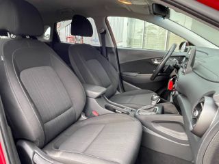 92250 : Hyundai Motor Company - HYUNDAI Kona - Kona - Pulse Red Métal - Traction - Hybride : Essence/Electrique
