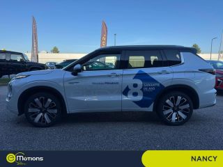 54520 : Hyundai Nancy - Théobald Automobiles - MITSUBISHI Outlander - Outlander - Diamond White Spéciale/Toit Noir - Transmission intégrale - Hybride rechargeable : Essence/Electrique