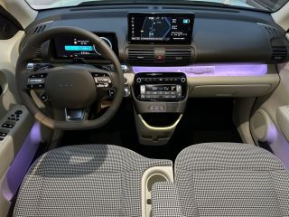 75010 : Hyundai Paris Nord - Goncourt Automobiles - HYUNDAI INSTER Creative - INSTER - Vert - Automate à fonct. Continu - Courant électrique