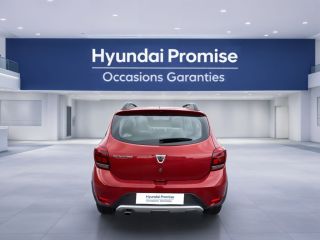 75010 : Hyundai Paris Nord - Goncourt Automobiles - DACIA SANDERO Stepway - SANDERO II - Rouge - Boîte manuelle - Essence sans plomb