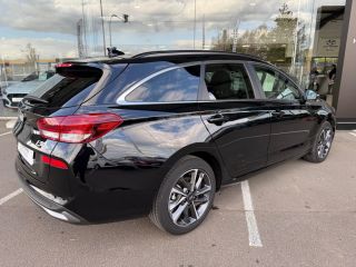 75010 : Hyundai Paris Nord - Goncourt Automobiles - HYUNDAI i30 SW Creative - i30 III - Noir - Boîte séquentielle - Essence sans plomb