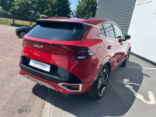 14112 : Hyundai Caen - Trajectoire Automobiles - KIA Sportage - Sportage - Rouge Rubis métallisé - Transmission intégrale - Hybride rechargeable : Essence/Electrique