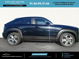 75010 : Hyundai Paris Nord - Goncourt Automobiles - MAZDA MX-30 2022 Exclusive-Line - MX-30 ELECTRIQUE - JET BLACK - Automate à fonct. Continu - Courant électrique