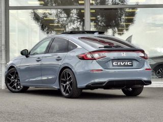 57200 : Hyundai Sarreguemines - Theobald Automobiles - HONDA Civic - Civic - Gris - Traction - Hybride : Essence/Electrique