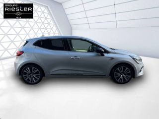 75010 : Hyundai Paris Nord - Goncourt Automobiles - RENAULT CLIO V Initiale Paris - CLIO V - GRIS CLAIR - Boîte hybride multimode - Essence / Courant électrique