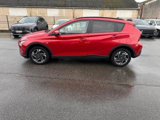 29200 : Hyundai Brest - Iroise Automobiles - HYUNDAI Bayon - Bayon - Dragon Red Métal - Traction - Essence