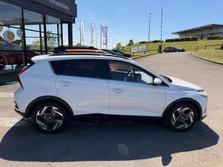 75010 : Hyundai Paris Nord - Goncourt Automobiles - HYUNDAI BAYON Creative - BAYON - Blanc - Automate sequentiel - Essence sans plomb