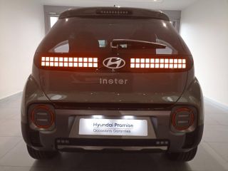 78180 : Hyundai Montigny-le-Bretonneux - Courtois Automobiles - HYUNDAI Inster Cross - Inster Cross - Tomboy Khaki - Traction - Electrique