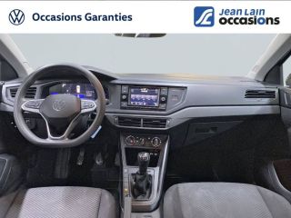 75010 : Hyundai Paris Nord - Goncourt Automobiles - VOLKSWAGEN POLO  - POLO VI - GRIS CENDRE - Boîte manuelle - Essence sans plomb