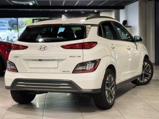 54520 : Hyundai Nancy - Théobald Automobiles - HYUNDAI Kona - Kona - Serenity White Métal - Traction - Electrique