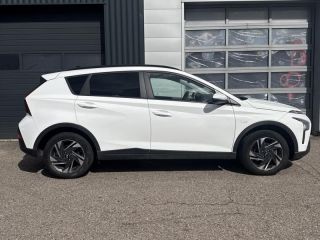 54520 : Hyundai Nancy - Théobald Automobiles - HYUNDAI Bayon - Bayon - Atlas White - Traction - Essence/Micro-Hybride