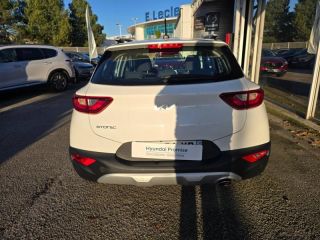 87280 : Hyundai Limoges - Motors Cars - KIA Stonic - Stonic - Blanc - Traction - Essence