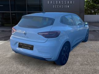 75010 : Hyundai Paris Nord - Goncourt Automobiles - RENAULT CLIO V Limited - CLIO V - BLANC - Boîte manuelle - Essence sans plomb