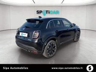 75010 : Hyundai Paris Nord - Goncourt Automobiles - FIAT 600 La Prima - 600 - NOIR - Boîte automatique - Essence sans plomb