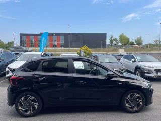 64100 : Hyundai Bayonne - Oceanic Auto - HYUNDAI i20 - i20 - Phantom Black Métal - Traction - Essence/Micro-Hybride