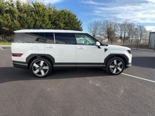 75010 : Hyundai Paris Nord - Goncourt Automobiles - HYUNDAI SANTA FE Executive - SANTA FE V - Blanc - Boîte automatique - Essence / Courant électrique