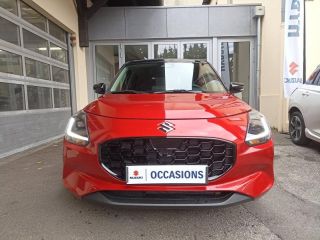 78180 : Hyundai Montigny-le-Bretonneux - Courtois Automobiles - SUZUKI Swift - Swift - Burn Red Pearl Metal/Toit Black - Traction - Essence/Micro-Hybride