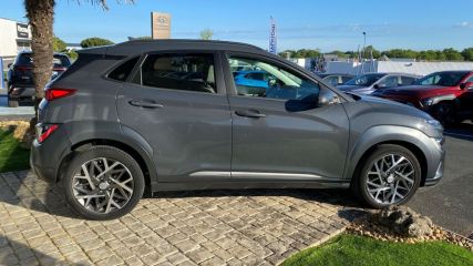 75010 : Hyundai Paris Nord - Goncourt Automobiles - HYUNDAI KONA HYBRID Executive - KONA - Gris - Automate sequentiel - Essence / Courant électrique