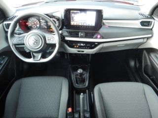 52000 : Hyundai Chaumont - Garage Michel Bazin - SUZUKI Swift - Swift - So&#039;Color Burning Red Pearl/Black métal - Traction - Essence/Micro-Hybride